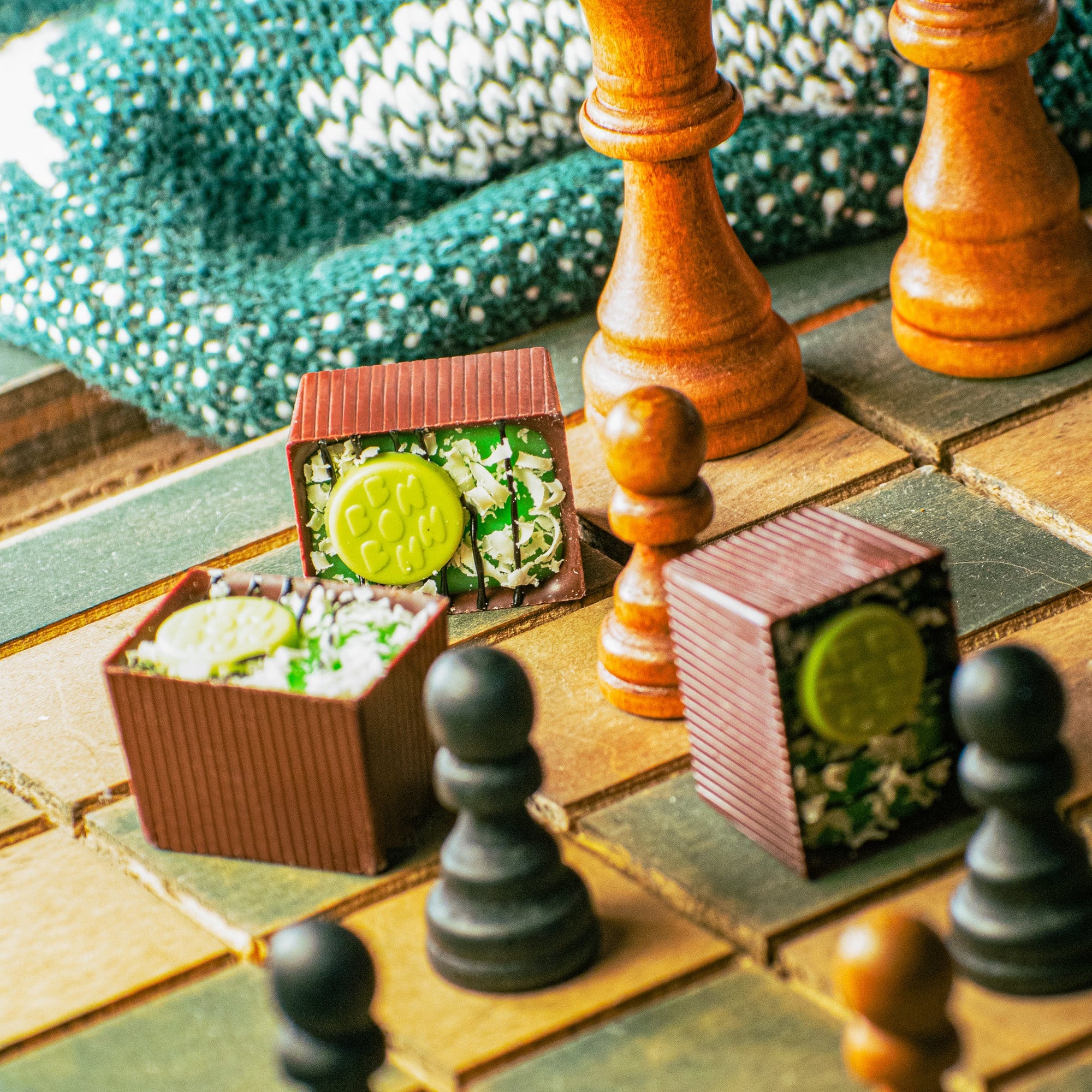 Three Grasshopper Pie Bons on a chessboard